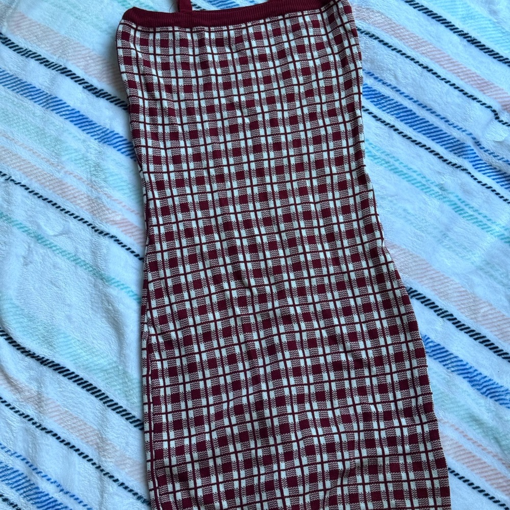 Chic Red Plaid Knit Dress